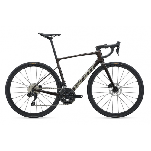 GIANT 2027 DEFY ADVANCED 1
